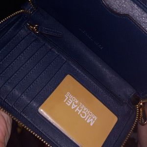 New with out tags Michael Kors Wallet Wristlet